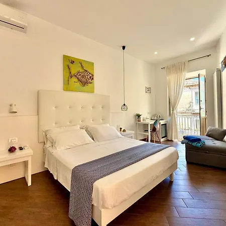 Dimora Poseidon 4* טרופאה