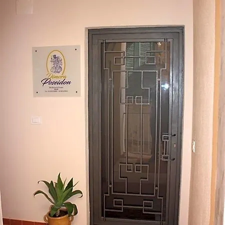 Dimora Poseidon Bed & Breakfast