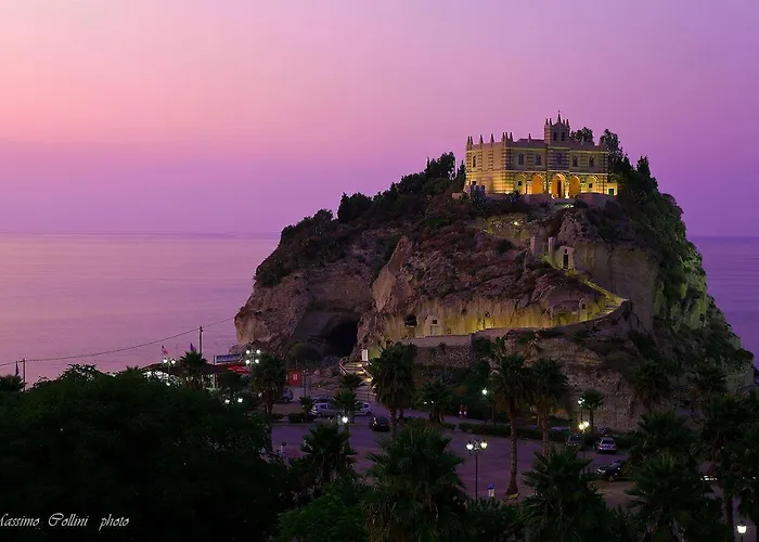 Dimora Poseidon Bed & Breakfast Tropea