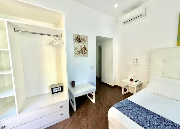 לינה וארוחת בוקר Dimora Poseidon 4*