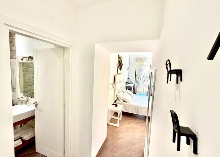 לינה וארוחת בוקר Dimora Poseidon טרופאה